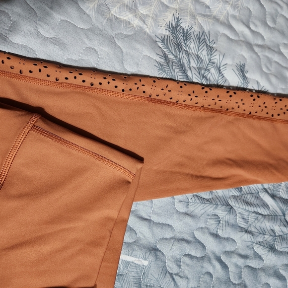 Womens Aerie Legging - Picture 4 of 7